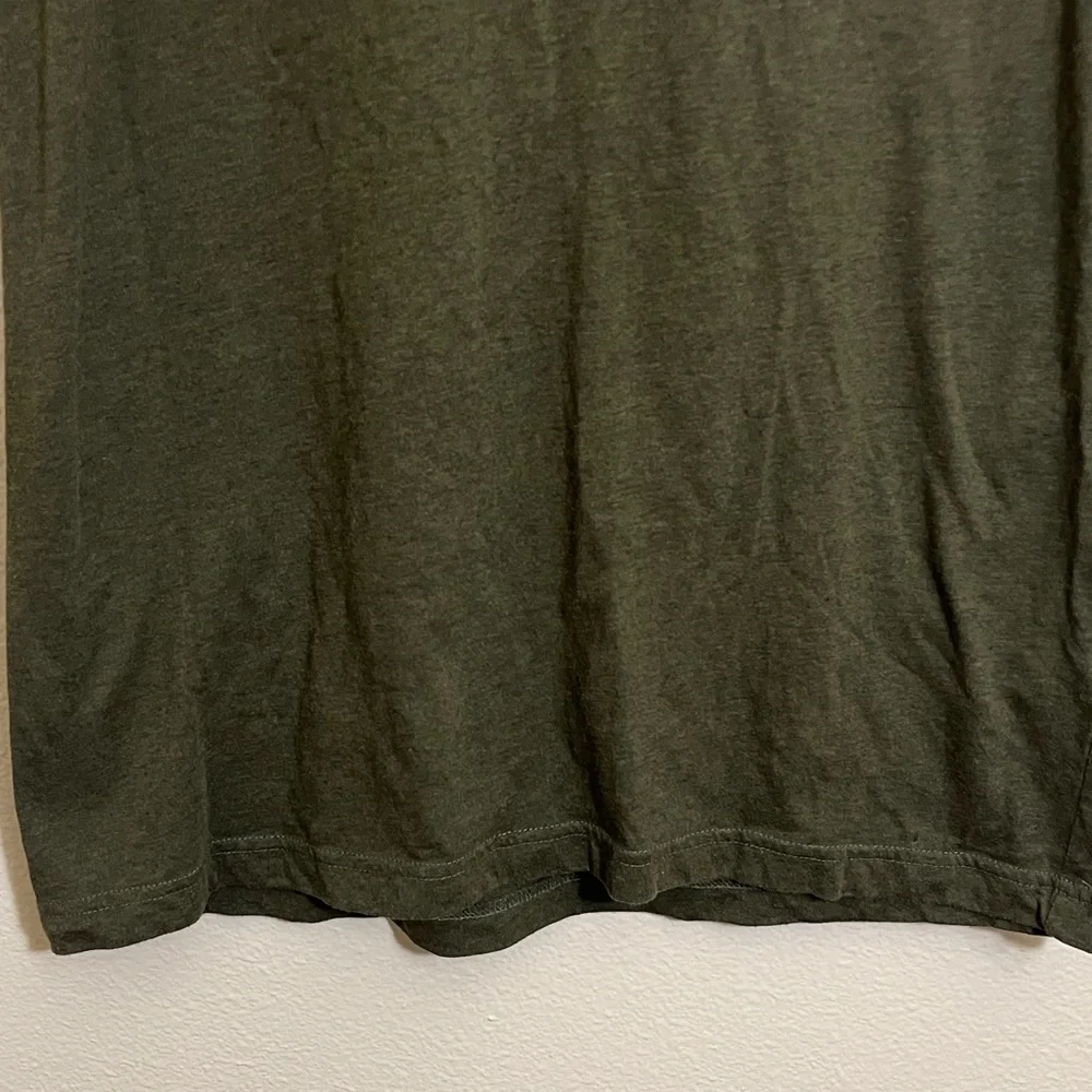 Banana Republic Dark Green Tee with Patterned Pocket